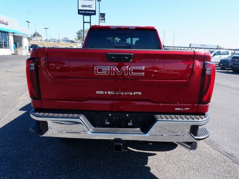 New 2025 GMC Sierra 2500 SLT w/ SLT Premium Package image 5