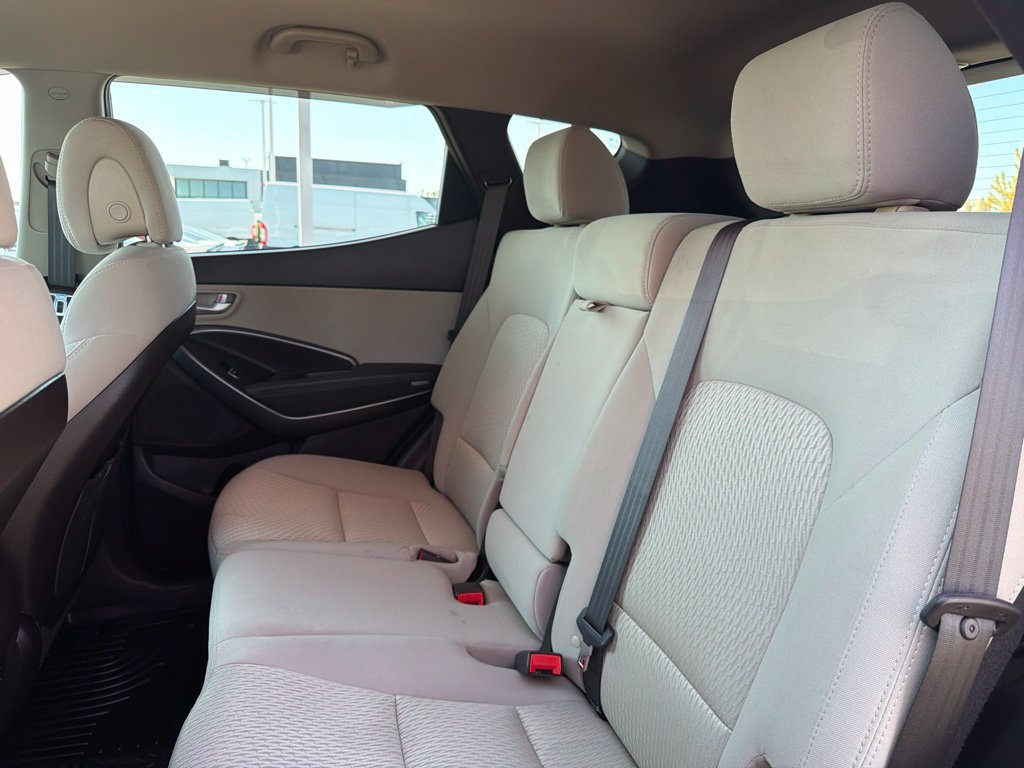 Used 2017 Hyundai Santa Fe Sport AWD/4WD image 17