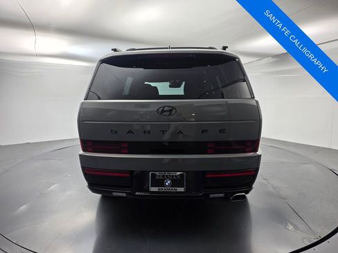 Used 2025 Hyundai Santa Fe Calligraphy FWD image 5