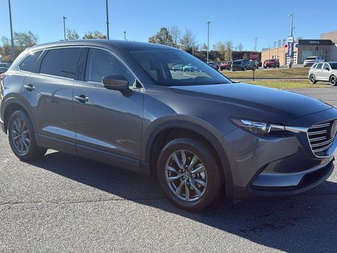 Used 2022 MAZDA CX-9 Touring image 2
