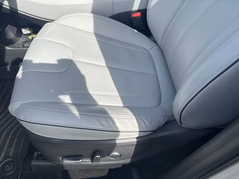 Used 2024 Hyundai Palisade SEL image 12