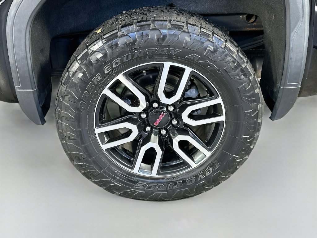 Used 2020 GMC Sierra 1500 AT4 w/ AT4 Premium Package AWD/4WD image 35