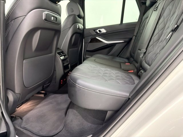 Certified 2024 BMW X5 xDrive40i AWD/4WD image 17