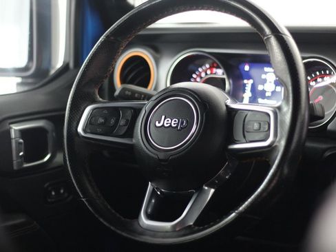Used 2021 Jeep Gladiator Mojave AWD/4WD image 11