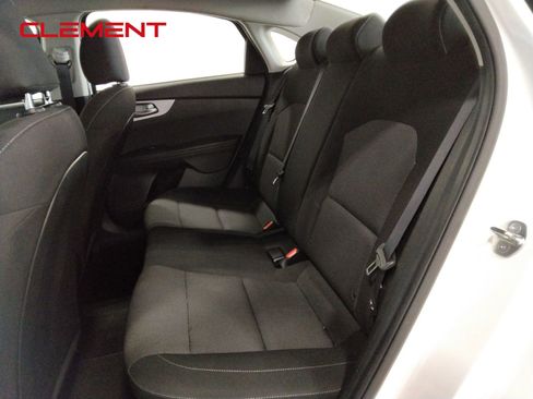 Used 2023 Kia Forte LXS image 28