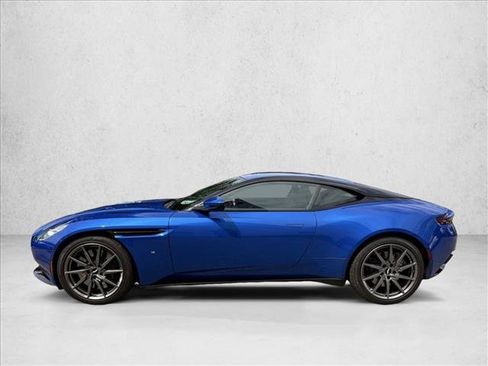 Used 2017 Aston Martin DB11 V12 RWD image 8