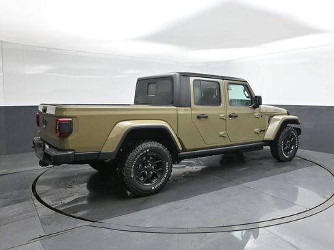 New 2026 Jeep Gladiator Sport AWD/4WD image 11