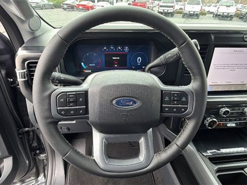 New 2026 Ford F250 Lariat image 29