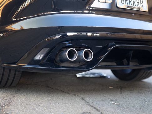 Used 2021 Jaguar F-TYPE R image 33