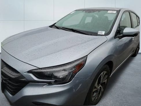 Used 2024 Subaru Legacy Premium image 13