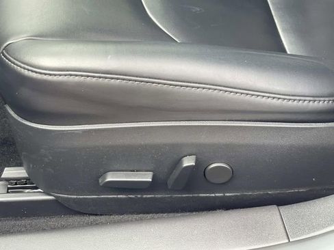 Used 2017 Tesla Model 3 Long Range RWD image 21
