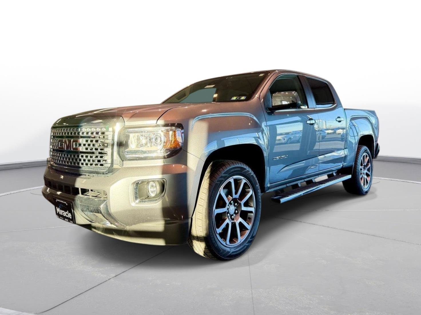 Used 2019 GMC Canyon Denali AWD/4WD image 4