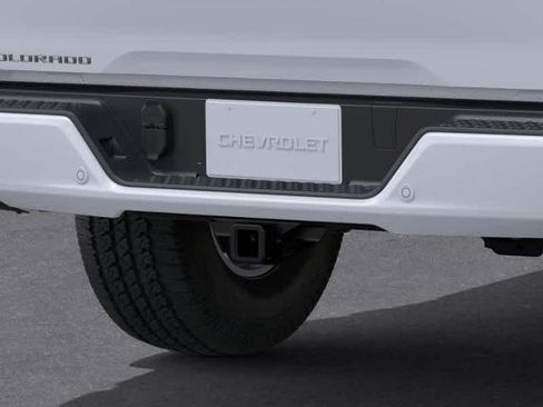 New 2026 Chevrolet Colorado LT w/ LT Convenience Package AWD/4WD image 14