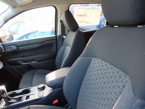 New 2025 Ford Ranger XLT w/ FX4 Off-Road Package image 15