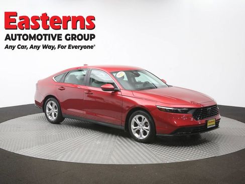 Used 2023 Honda Accord LX image 46