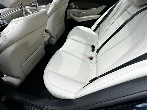 Certified 2022 Mercedes-Benz E 350 4MATIC Sedan image 23
