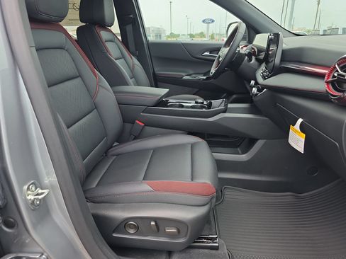 New 2027 Chevrolet Equinox RS w/ Safety and Technology Package AWD/4WD image 16