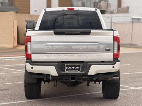 Used 2017 Ford F350 Platinum w/ Platinum Ultimate Package AWD/4WD image 5