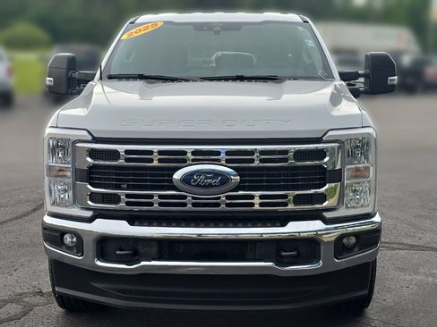 Used 2025 Ford F250 XLT AWD/4WD image 12