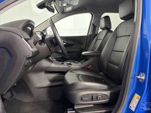 Used 2024 GMC Terrain SLT AWD/4WD image 6