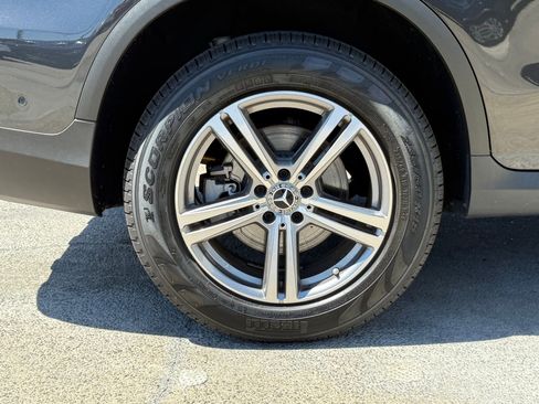 Used 2022 Mercedes-Benz GLC 300 image 20