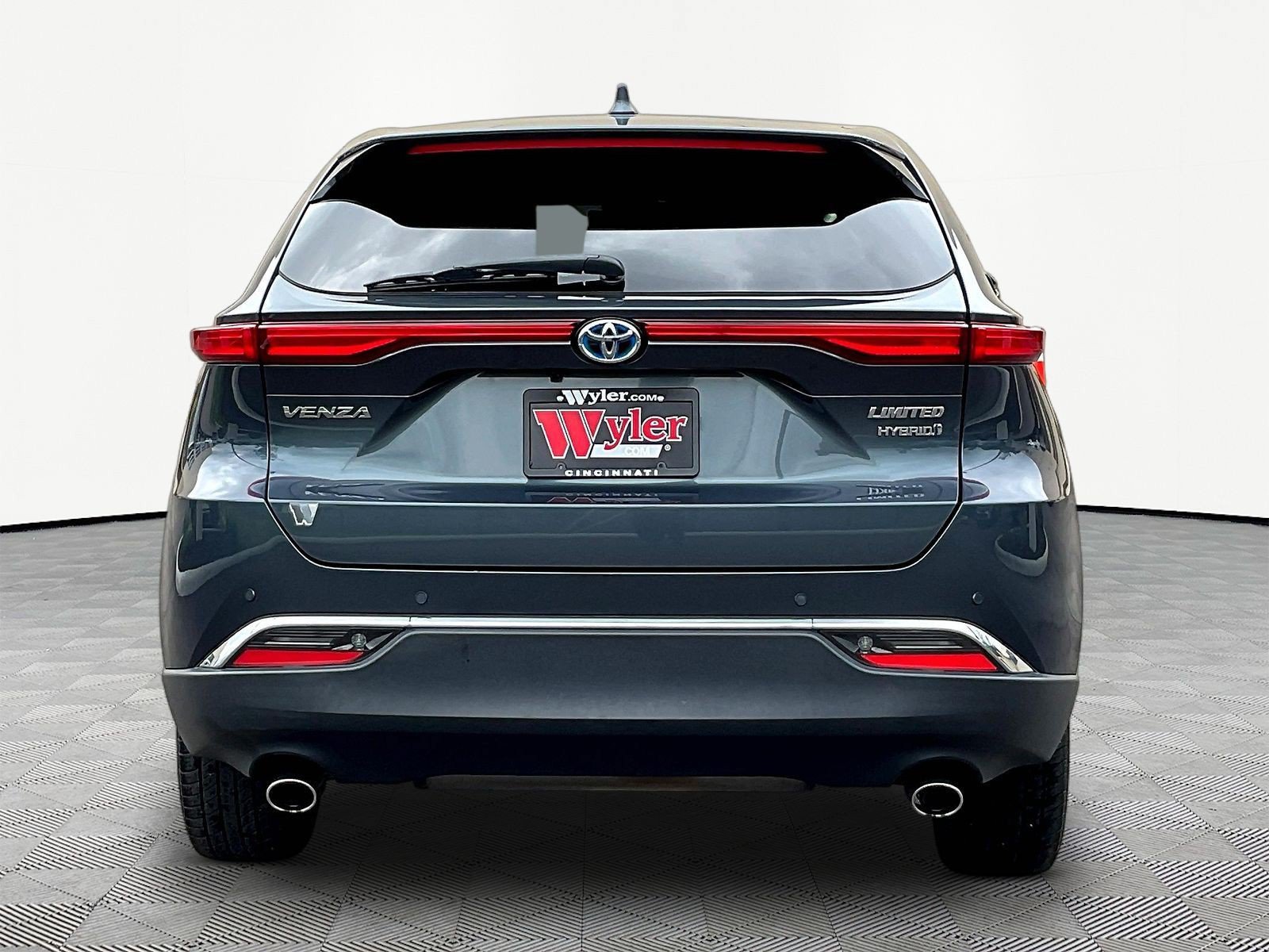 Used 2021 Toyota Venza Limited w/ Advanced Technology Package AWD/4WD image 5