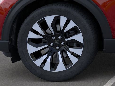 New 2026 Ford Explorer Platinum w/ LUX Leather Package image 19