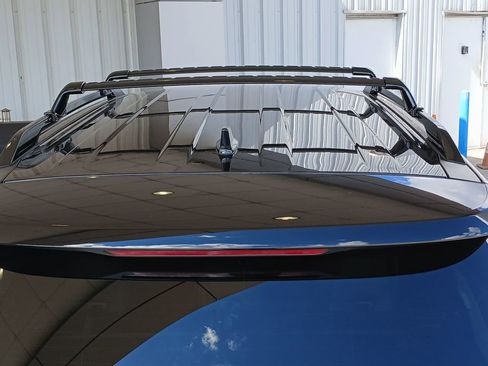 Used 2023 Nissan Pathfinder SL w/ Lighting Package (N92) image 20