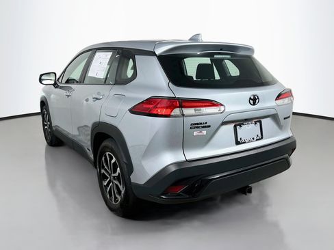 Used 2024 Toyota Corolla Cross AWD Hybrid image 8