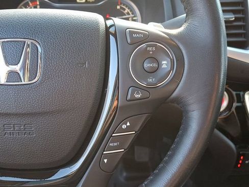 Used 2020 Honda Ridgeline RTL-E image 32