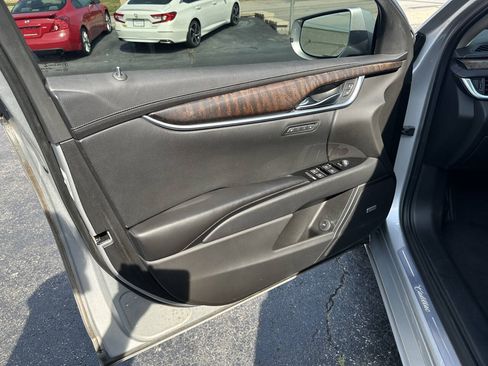 Used 2018 Cadillac XTS Luxury FWD image 8