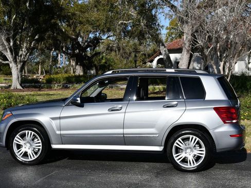 Used 2014 Mercedes-Benz GLK 350 4MATIC image 4