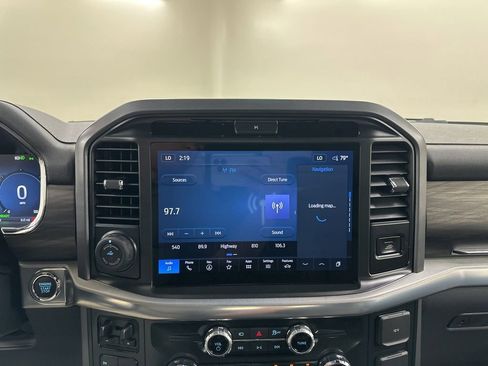 New 2025 Ford F150 Lariat w/ Equipment Group 501A Mid image 37