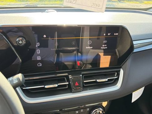 New 2026 Chevrolet TrailBlazer LT FWD image 24