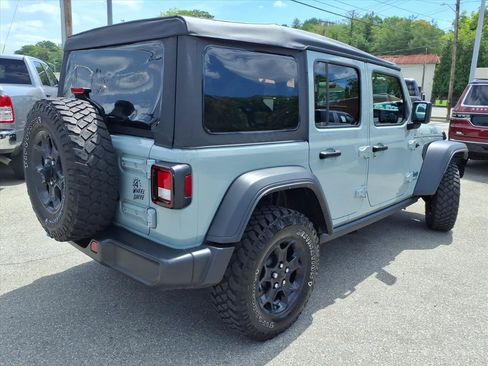 Used 2023 Jeep Wrangler Unlimited w/ Cold Weather Group AWD/4WD image 4