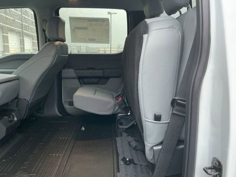 New 2026 Ford F550 4x4 Crew Cab image 28