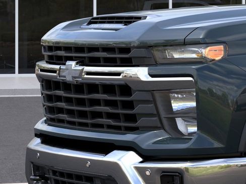 New 2026 Chevrolet Silverado 2500 LT w/ All Star Edition AWD/4WD image 13