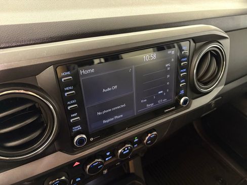 Used 2021 Toyota Tacoma TRD Off-Road image 26