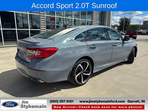 Used 2022 Honda Accord Sport image 3