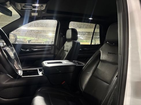 Used 2024 GMC Yukon Denali RWD image 13