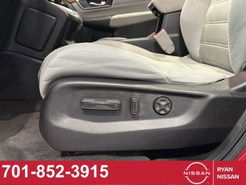 Used 2021 Honda CR-V EX image 36