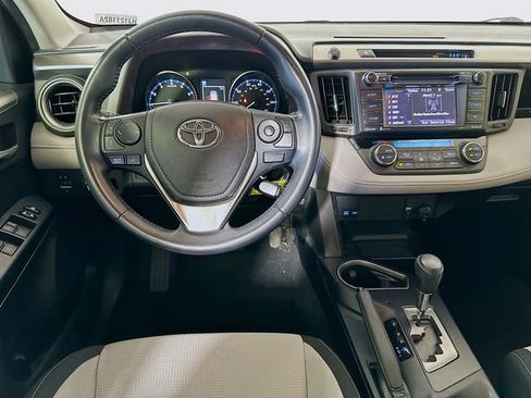 Used 2017 Toyota RAV4 XLE image 23