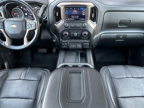 Used 2019 Chevrolet Silverado 1500 High Country image 14