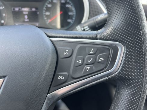 Used 2023 Chevrolet Malibu LT image 20