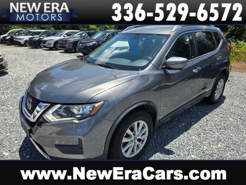 Used 2018 Nissan Rogue SV w/ Premium Package AWD/4WD image 1