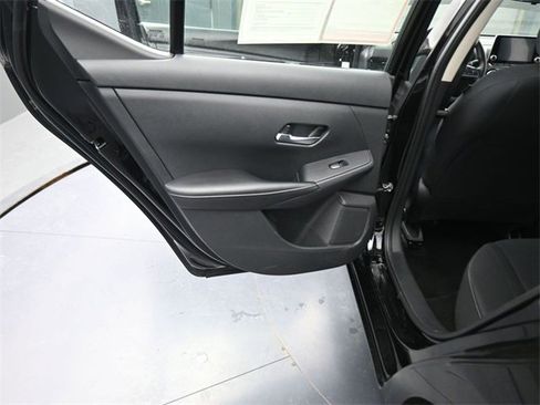 Used 2023 Nissan Sentra SV image 15