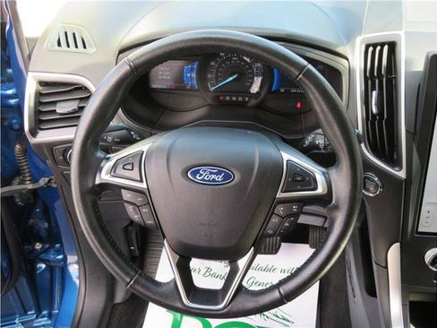 Used 2024 Ford Edge SEL AWD/4WD image 9