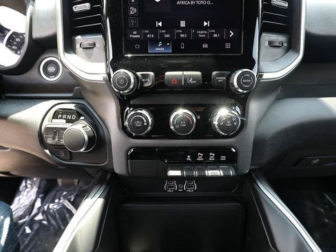 New 2026 RAM 1500 Express AWD/4WD image 18