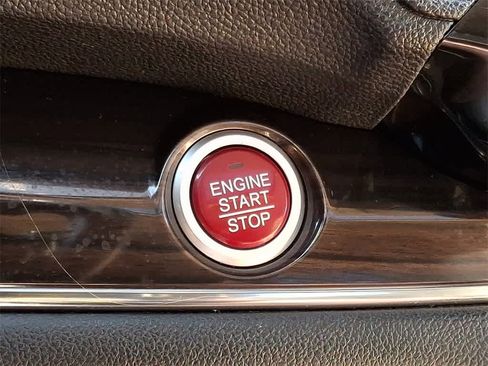 Used 2016 Honda CR-V EX-L image 23