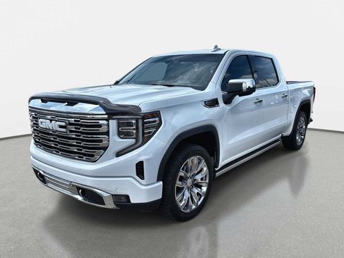 Used 2022 GMC Sierra 1500 Denali w/ Denali Reserve Package AWD/4WD image 9